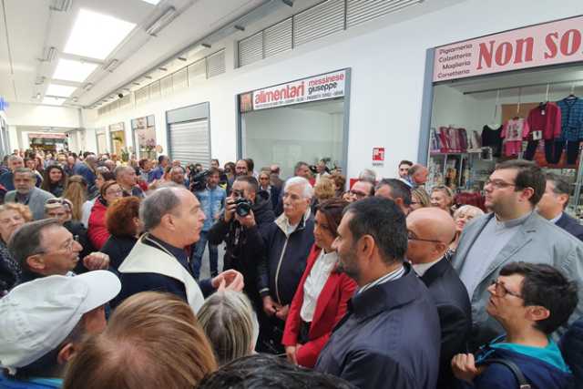 Bari, in via Amendola inaugurato il nuovo mercato "San Pasquale": addio a via Nizza